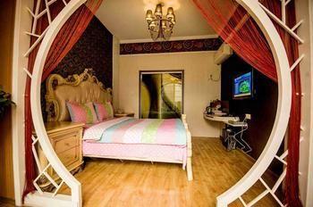 Shuangshuang Home Fenghuang Hongqiao Branch Bagian luar foto