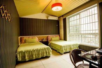 Shuangshuang Home Fenghuang Hongqiao Branch Bagian luar foto